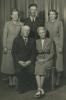 Ole Mathias Kjelsberg (1882-1979) og Petra Ulland (1889-1981) med bara Amy, Arthur og Florence (Ca. 1940 i British Columbia, Canada)