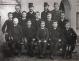 Overlærer Richard Olsen (nr. 3 fra venstre bakerst) med avgangskullet 1888 ved Moss Middelskole